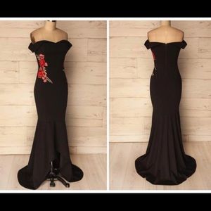 Flower embroidered off shoulder mermaid dress